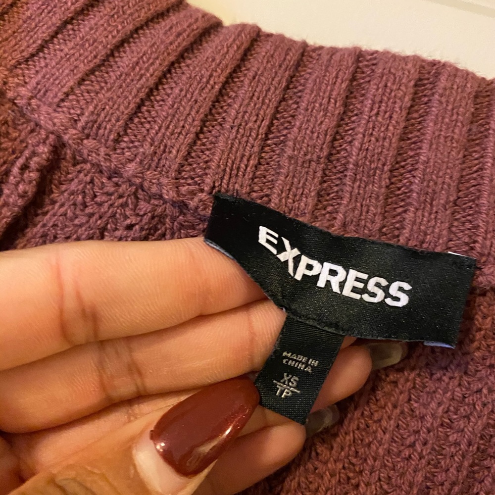 Sweater - Picture 2 of 2